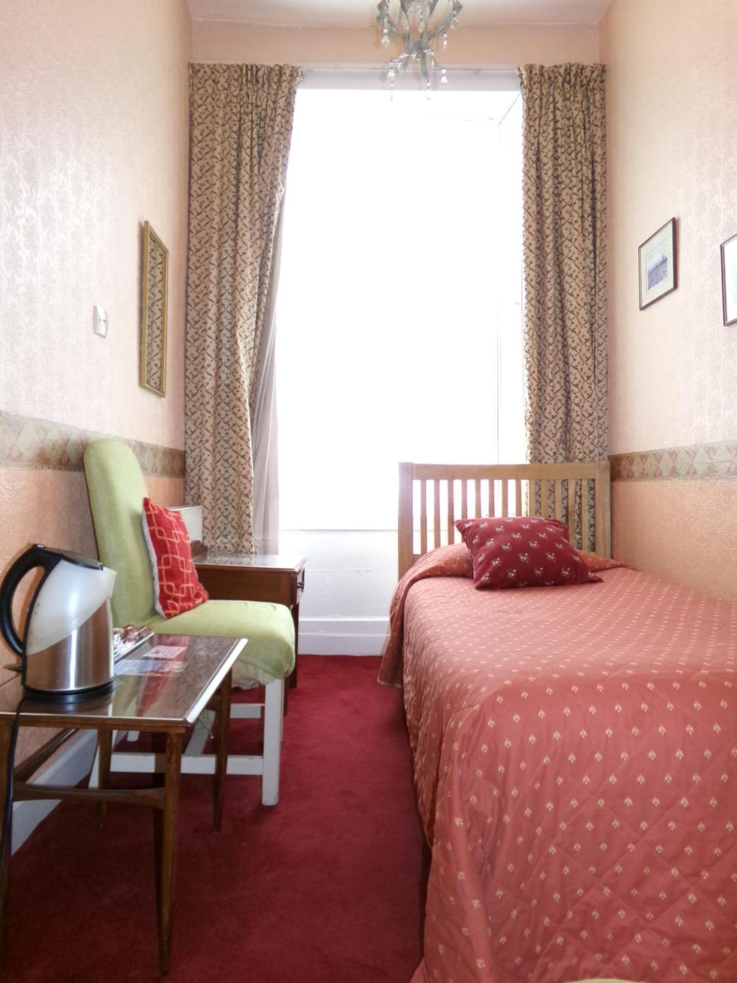 Averon 3* Edinburgh